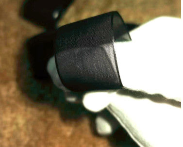 - Des tabliers à mailles compactes